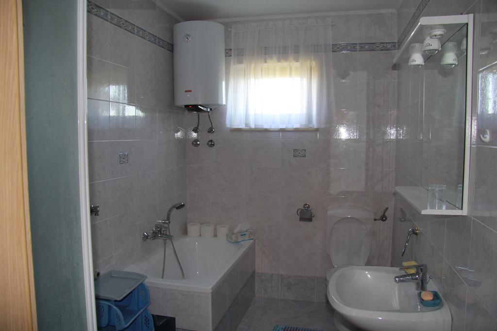 Apartments Jasna Umag Rum bild